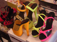 flourescent pumps